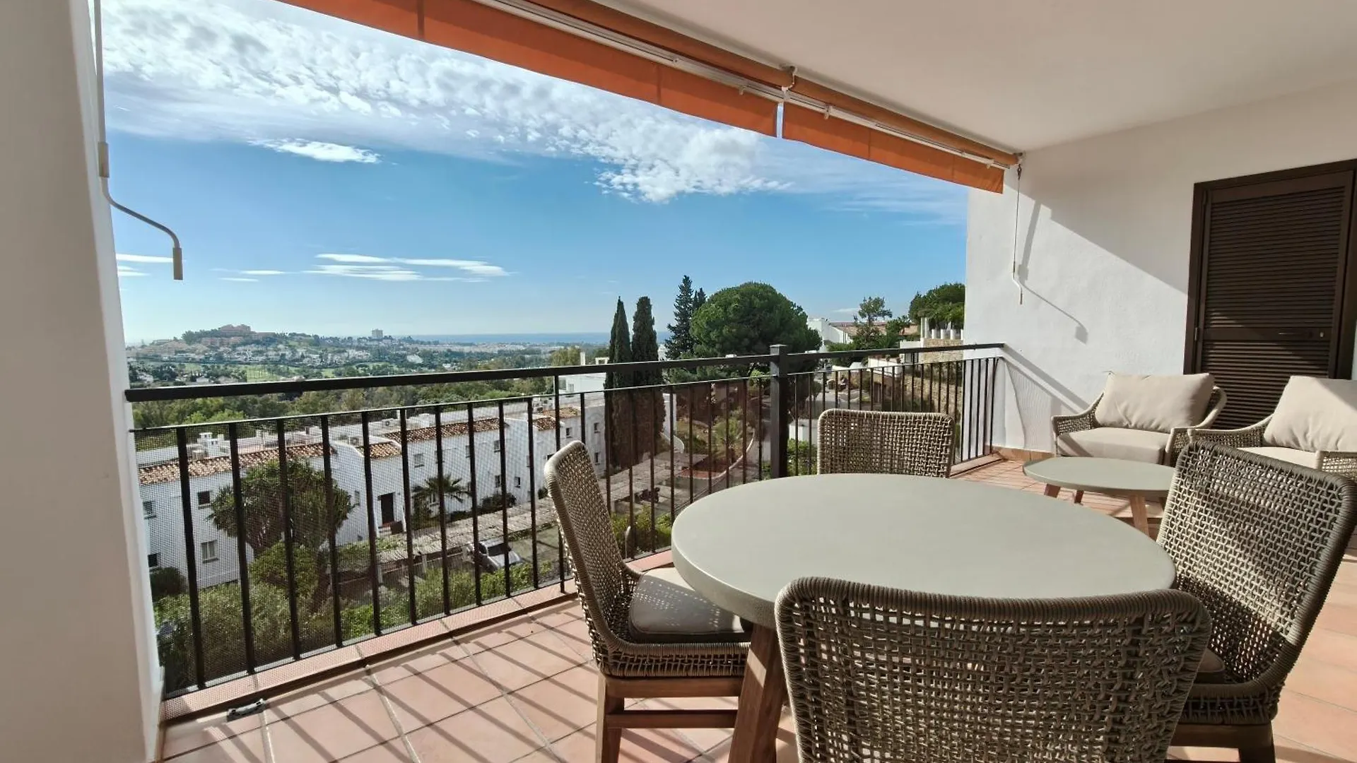 Vistas Espectaculares En La Quinta Suites Cerca De Puerto Banus Benahavis