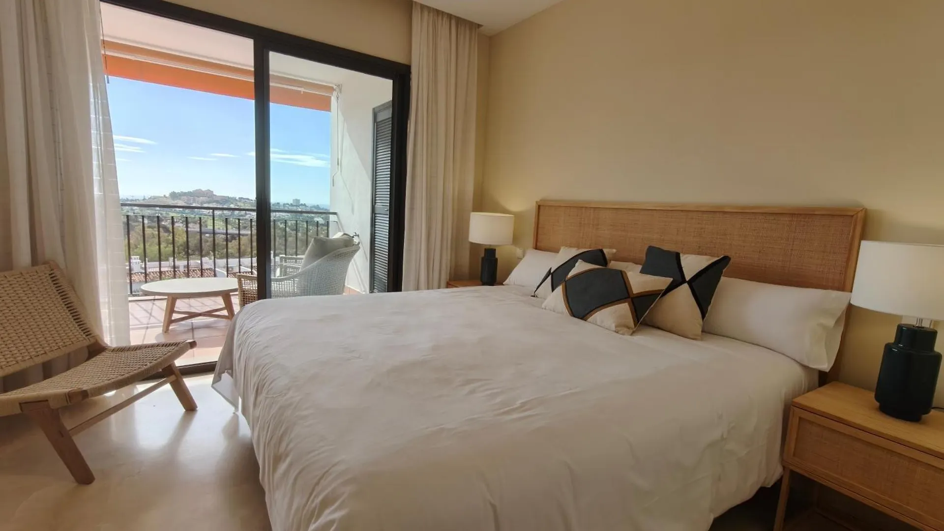 Vistas Espectaculares En La Quinta Suites Cerca De Puerto Banus Benahavís 0*,